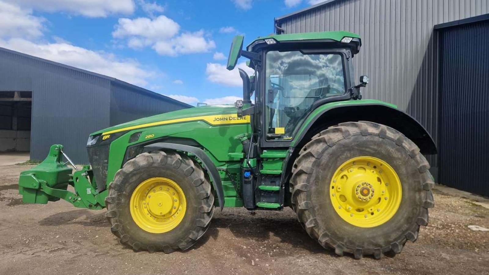 Traktor of the type John Deere 8R280 Masser af udstyr. Kun 820 timer., Gebrauchtmaschine in Kolding (Picture 2)