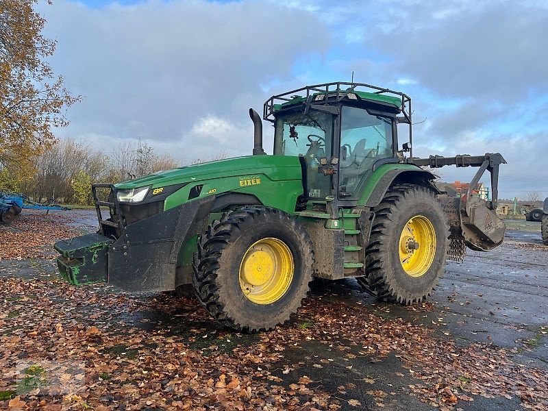 Traktor des Typs John Deere 8R340 *Auto Powr*, Gebrauchtmaschine in Salsitz (Bild 4)