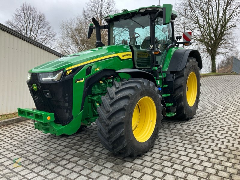 Traktor des Typs John Deere 8R340/CommandPro/HR-Gewichte/PowerGard, Gebrauchtmaschine in Jahnatal (Bild 1)