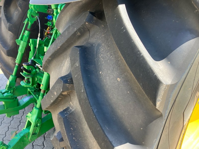 Traktor Türe ait John Deere 8R340 mit e23/ PowerGard bis 04/2027, Gebrauchtmaschine içinde Jahnatal (resim 9)