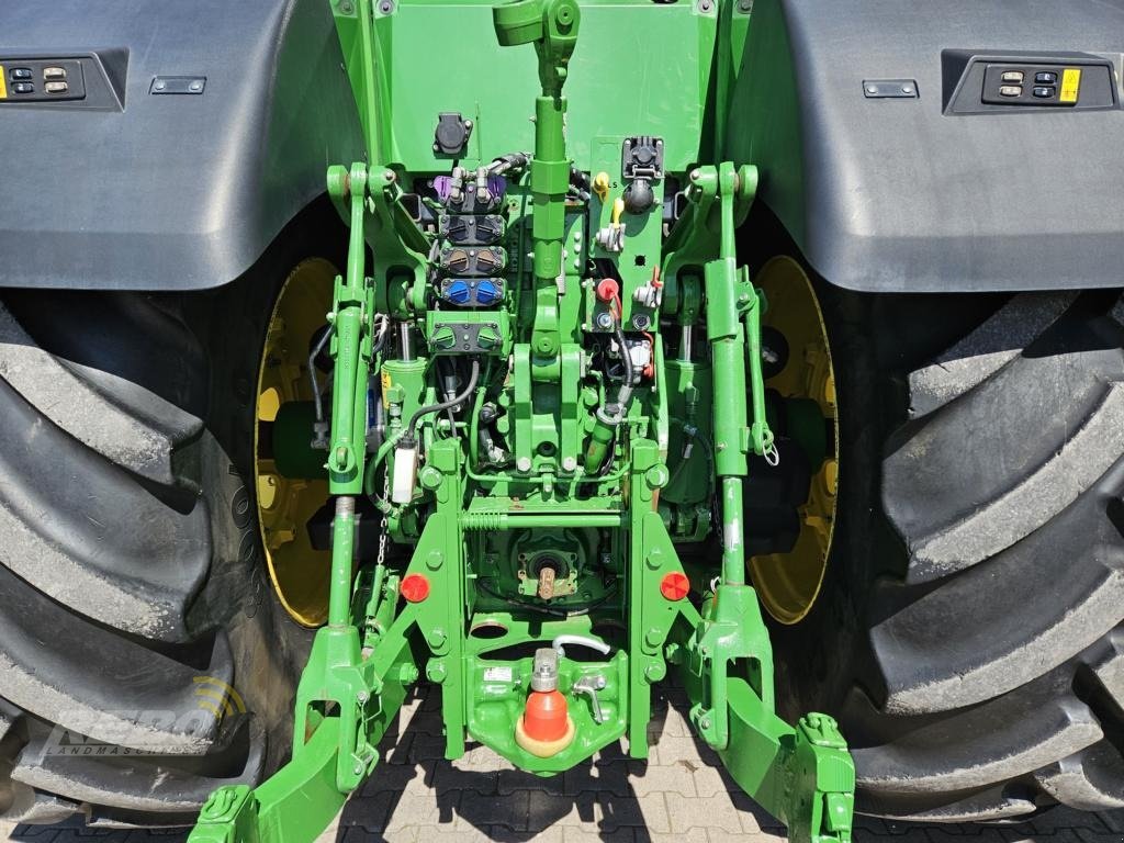 Traktor типа John Deere 8R340, Gebrauchtmaschine в Neuenkirchen-Vörden (Фотография 7)