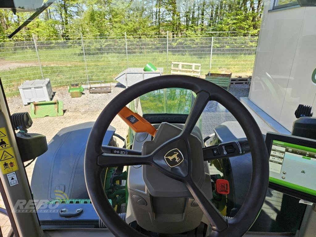 Traktor типа John Deere 8R340, Gebrauchtmaschine в Neuenkirchen-Vörden (Фотография 16)
