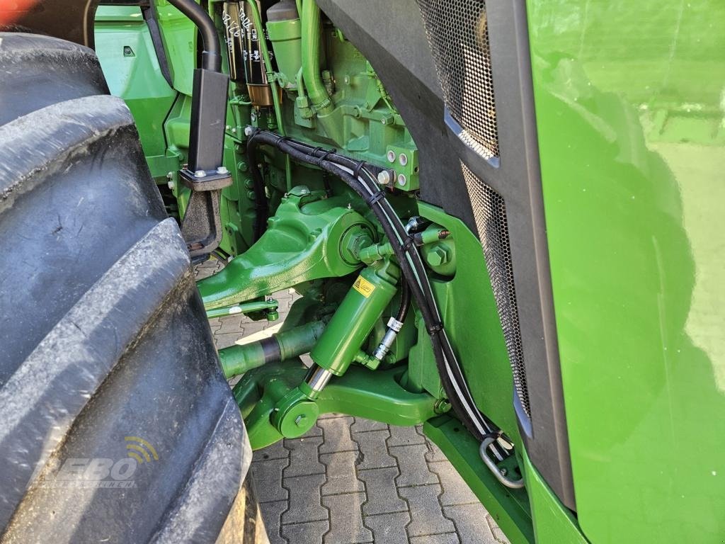 Traktor типа John Deere 8R340, Gebrauchtmaschine в Neuenkirchen-Vörden (Фотография 22)