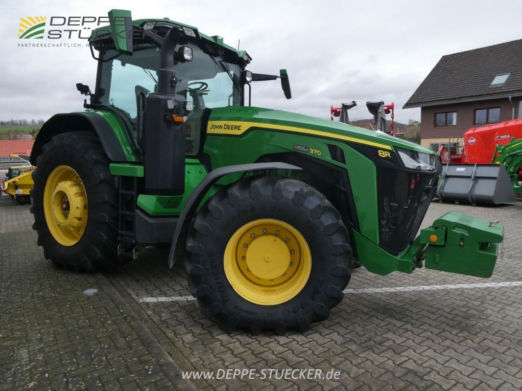 Traktor des Typs John Deere 8R370 AutoTrac, Gebrauchtmaschine in Lauterberg/Barbis (Bild 7)