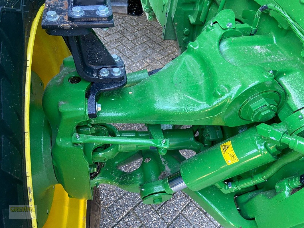 Traktor des Typs John Deere 8R370 eAuto Powr, Neumaschine in Ahaus (Bild 4)