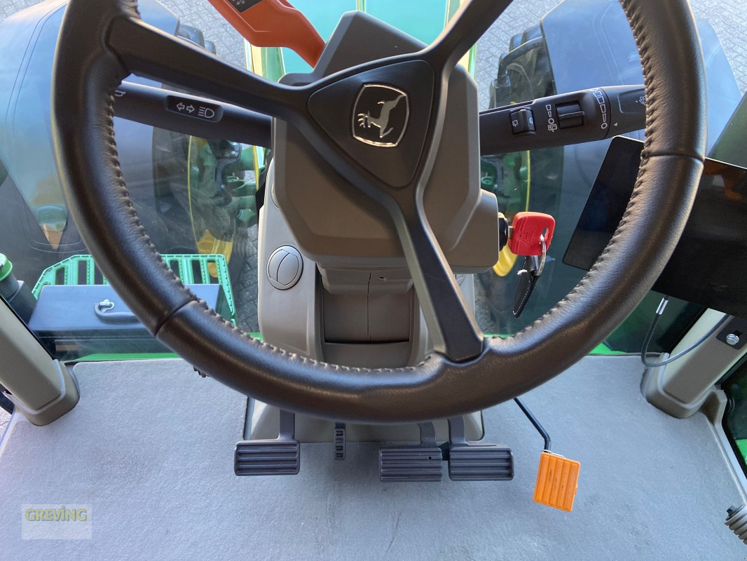 Traktor des Typs John Deere 8R370 eAuto Powr, Neumaschine in Ahaus (Bild 12)