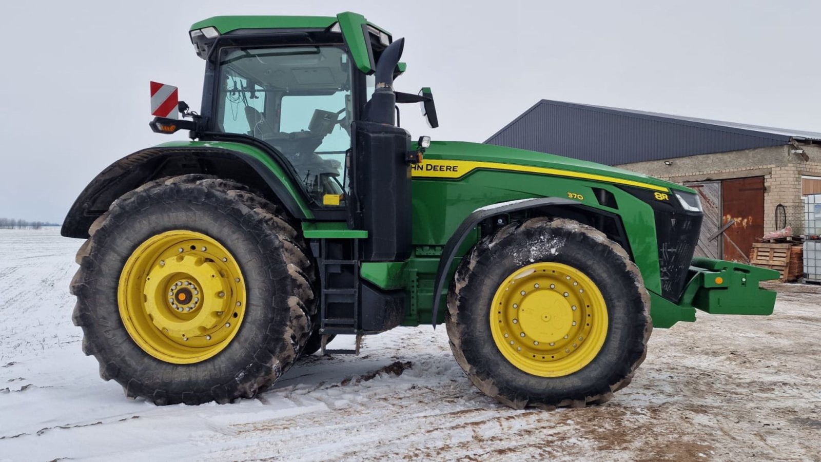 Traktor типа John Deere 8R370, Gebrauchtmaschine в Kaunas (Фотография 7)