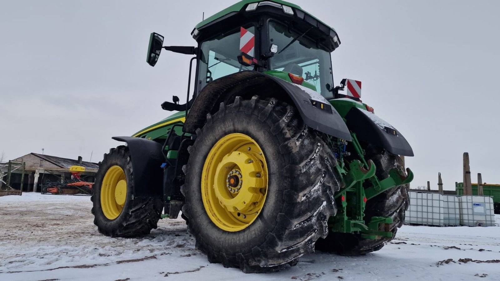 Traktor типа John Deere 8R370, Gebrauchtmaschine в Kaunas (Фотография 8)