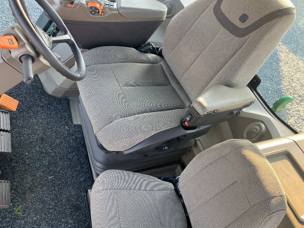 Traktor typu John Deere 8R370, Gebrauchtmaschine w Sonnewalde (Zdjęcie 5)