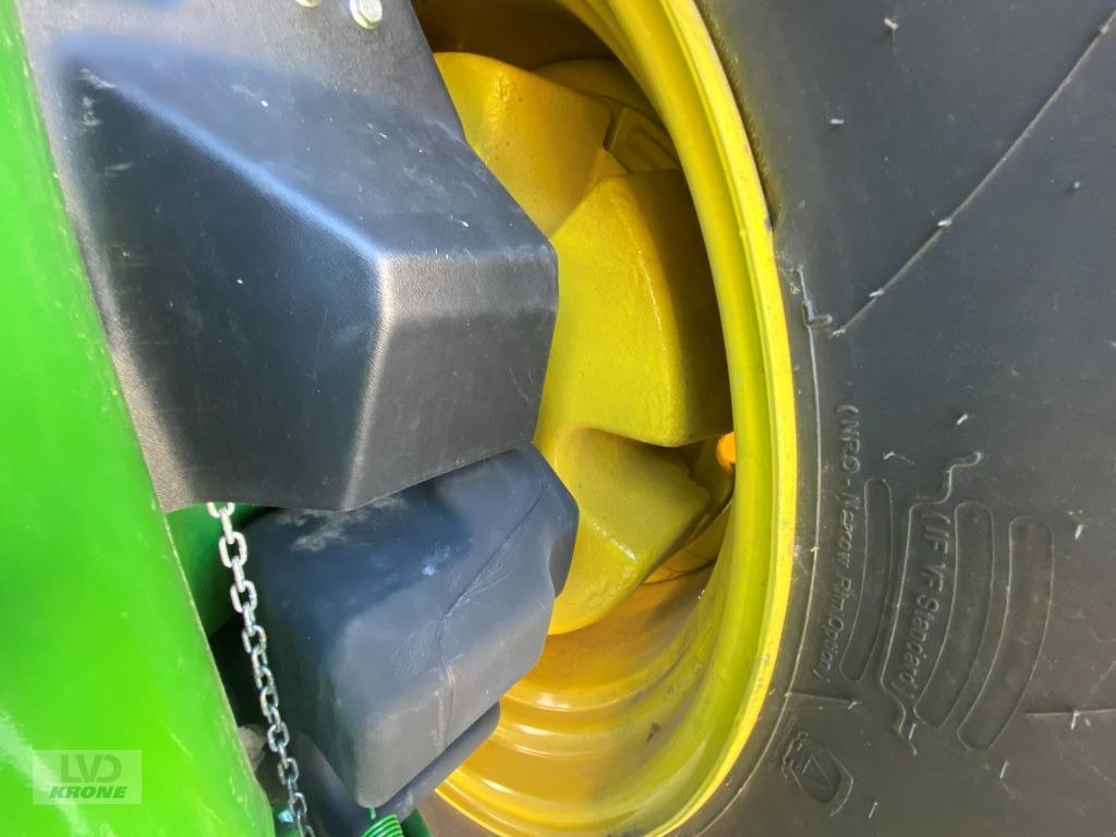 Traktor des Typs John Deere 8R370, Gebrauchtmaschine in Groß Munzel (Bild 11)