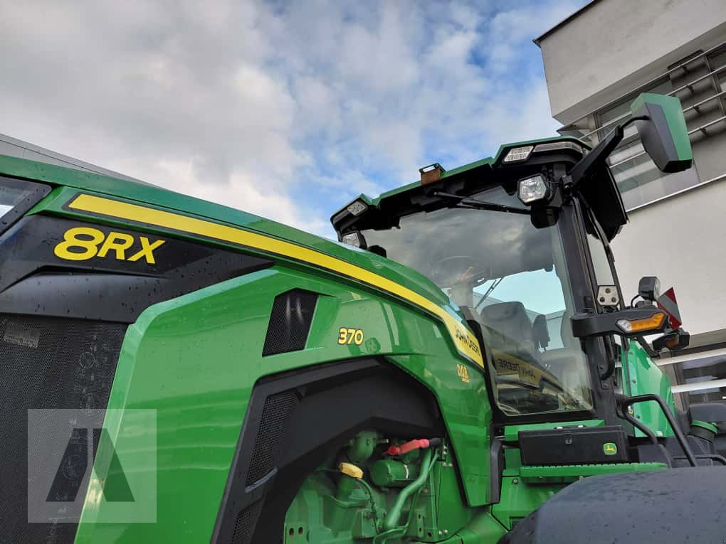 Traktor typu John Deere 8RX 370 8RX370, Gebrauchtmaschine v Regensburg (Obrázek 7)