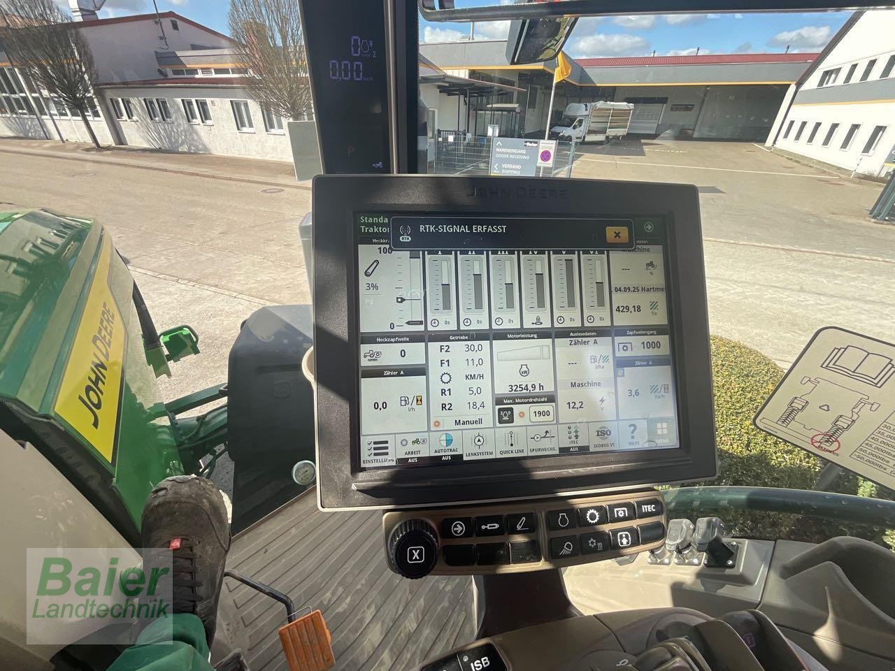 Traktor typu John Deere 8RX 370, Gebrauchtmaschine v OBERNDORF-HOCHMOESSINGEN (Obrázek 6)