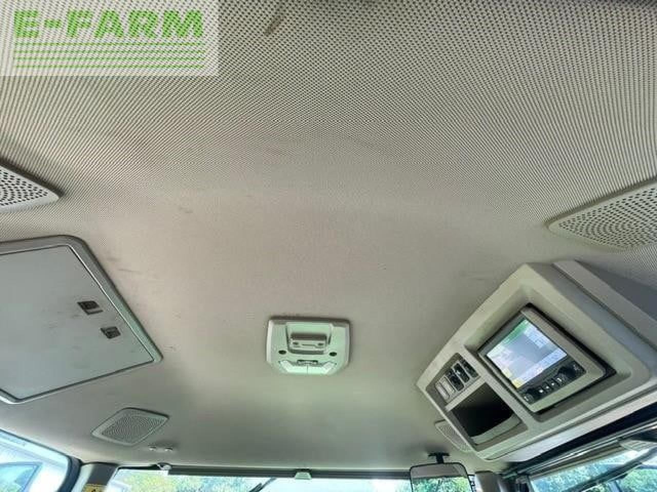 Traktor of the type John Deere 8RX 410, Gebrauchtmaschine in MICHELDEVER, WINCHESTER (Picture 21)