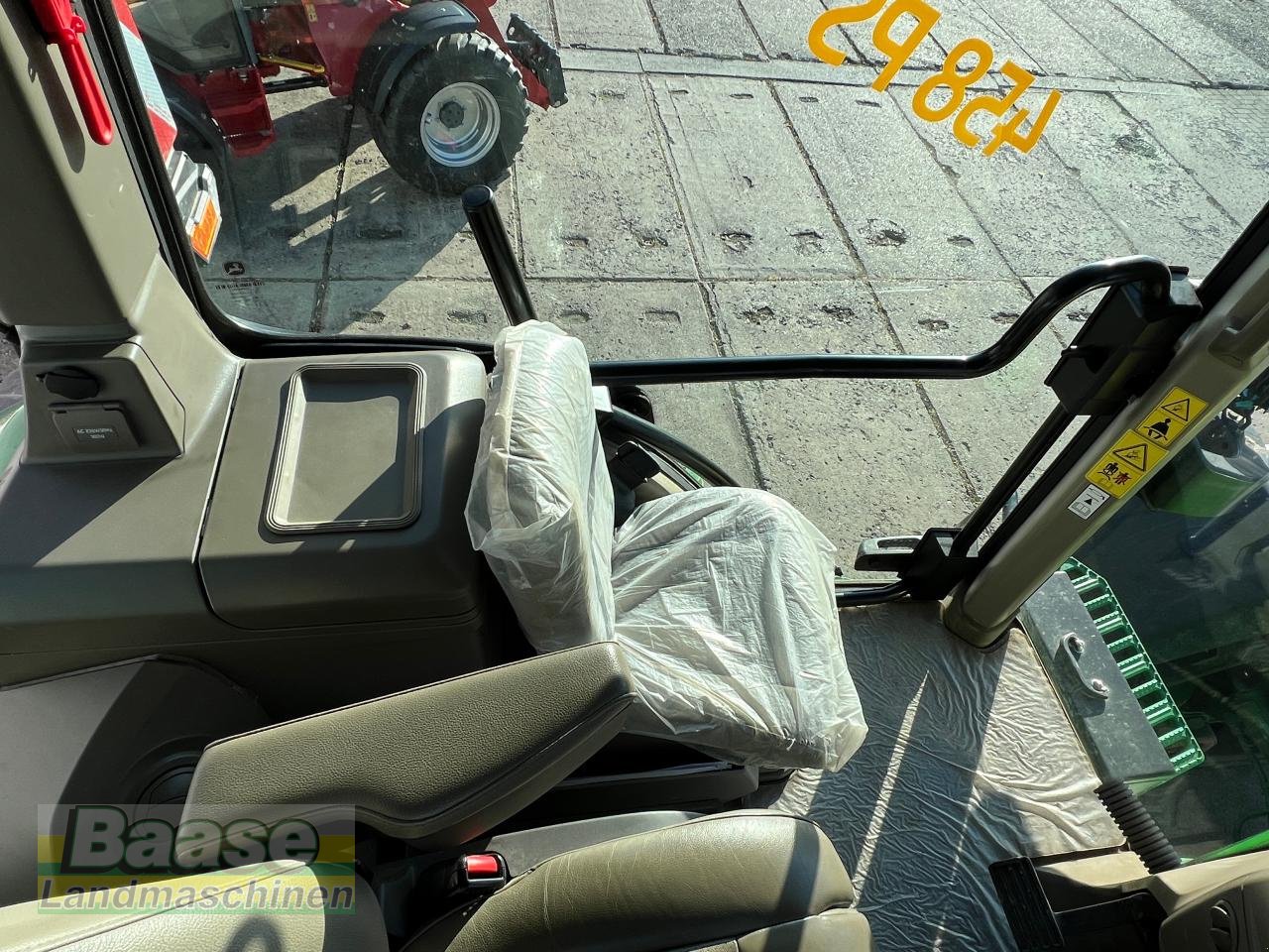 Traktor van het type John Deere 8RX410 e23 Signature-Edition, Gebrauchtmaschine in Holthof (Foto 11)