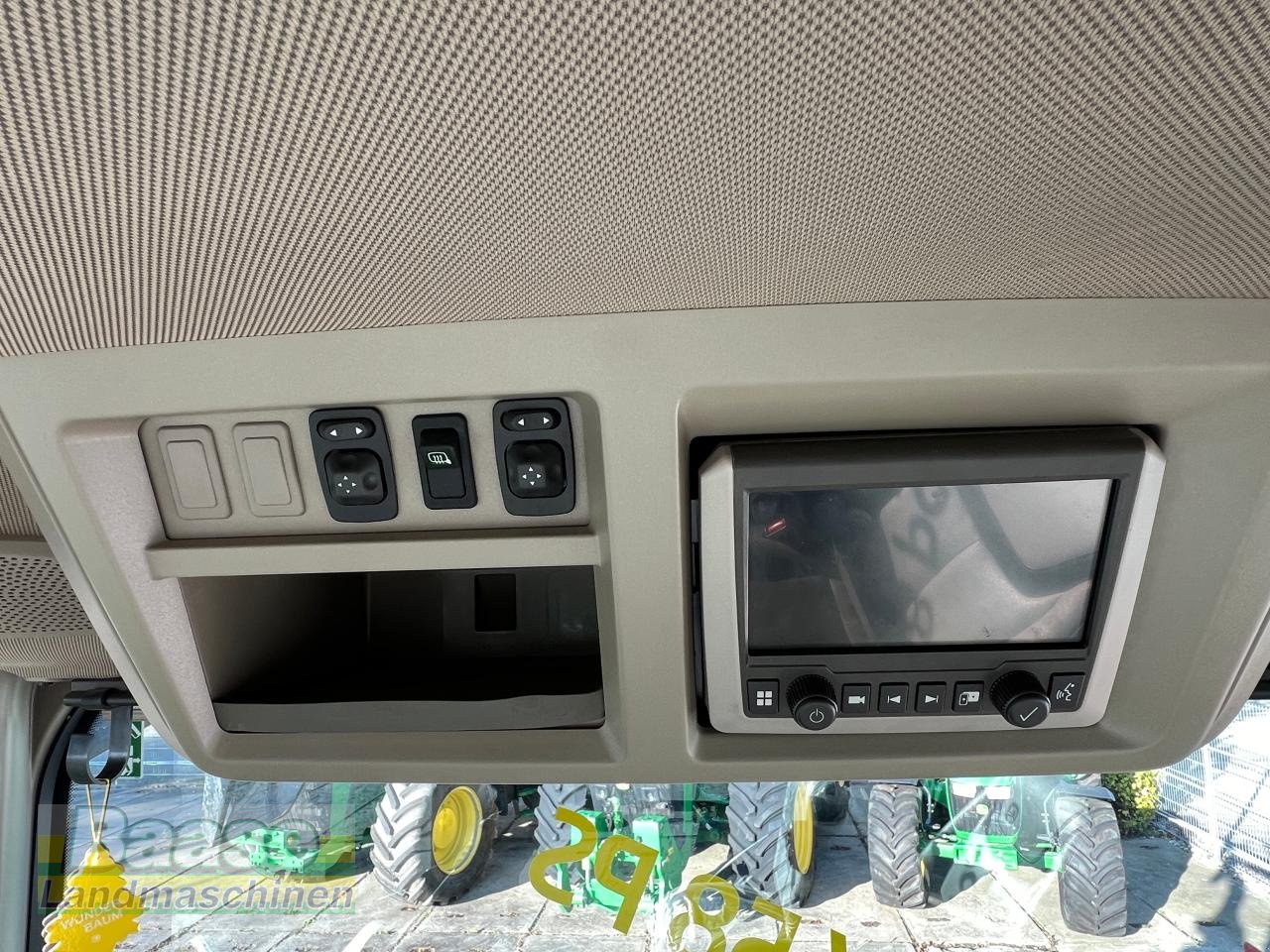 Traktor van het type John Deere 8RX410 e23 Signature-Edition, Gebrauchtmaschine in Holthof (Foto 12)