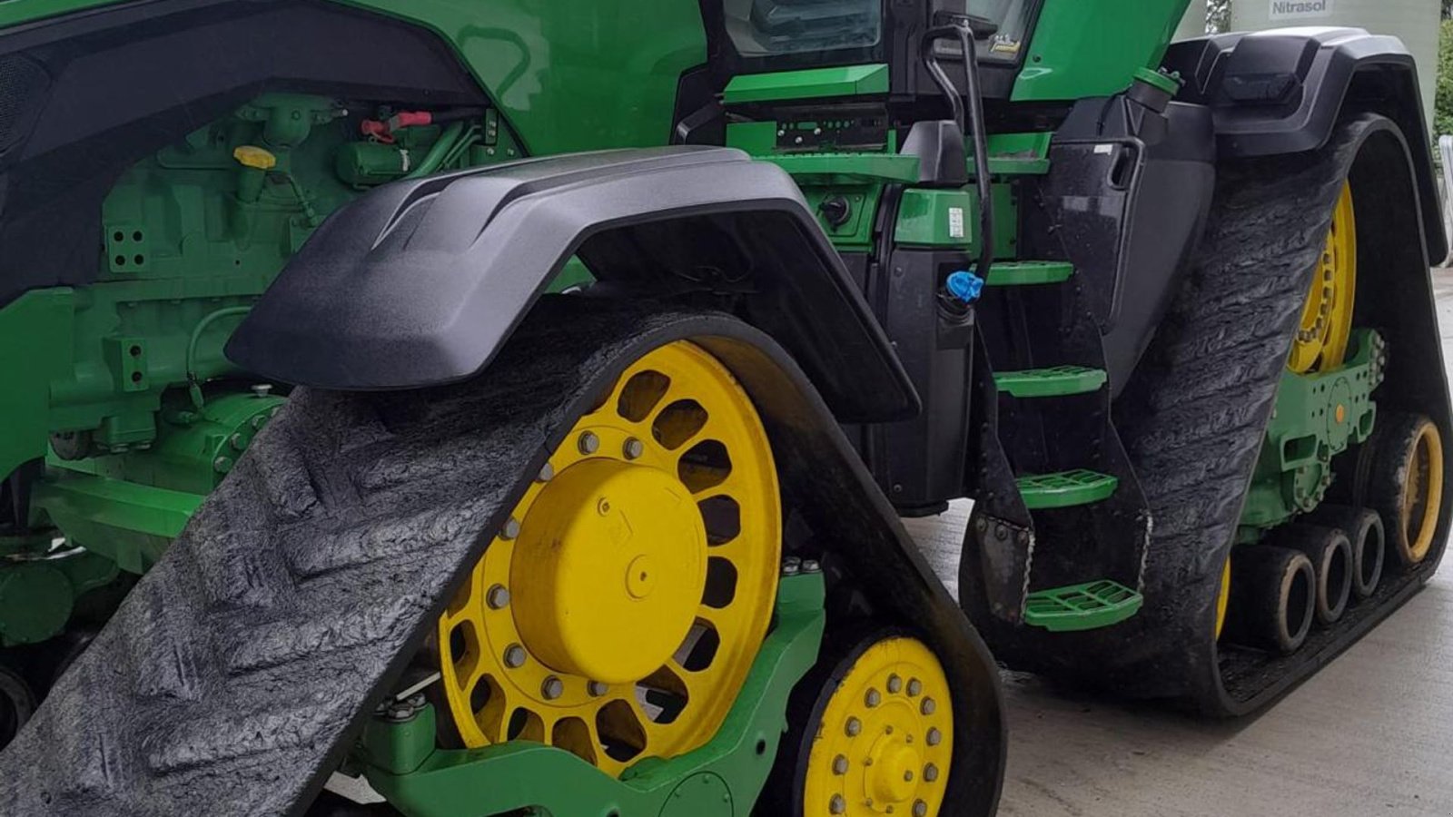 Traktor des Typs John Deere 8RX410 Kommer på HELT NYE BÆLTER!!!, Gebrauchtmaschine in Kolding (Bild 5)