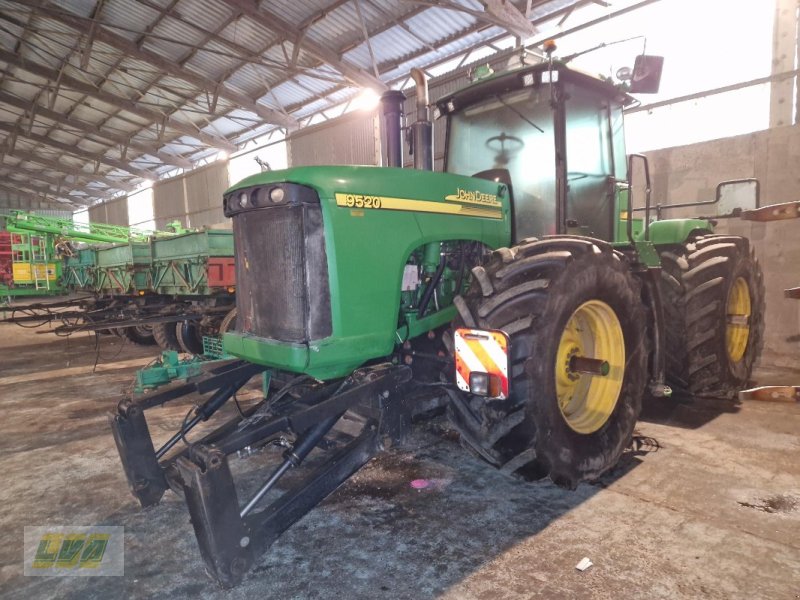 Traktor типа John Deere 9520 mit GROUSER BLADE, Gebrauchtmaschine в Schenkenberg (Фотография 1)
