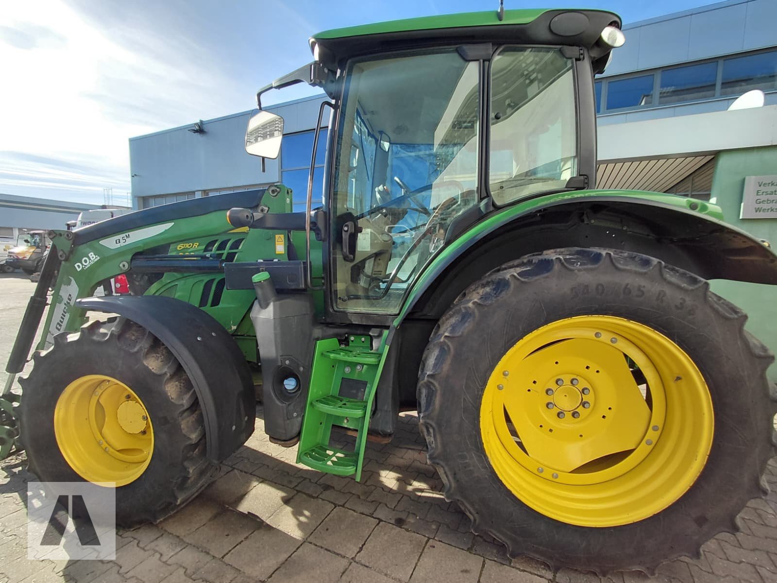 Traktor Türe ait John Deere John Deere 6110R 6110 R AutoQuad EcoPlus, Gebrauchtmaschine içinde Regensburg (resim 4)