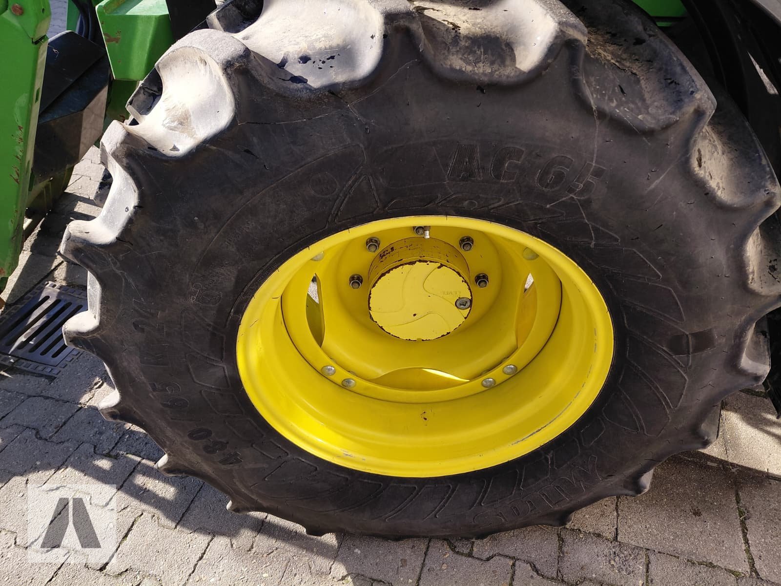 Traktor Türe ait John Deere John Deere 6110R 6110 R AutoQuad EcoPlus, Gebrauchtmaschine içinde Regensburg (resim 10)