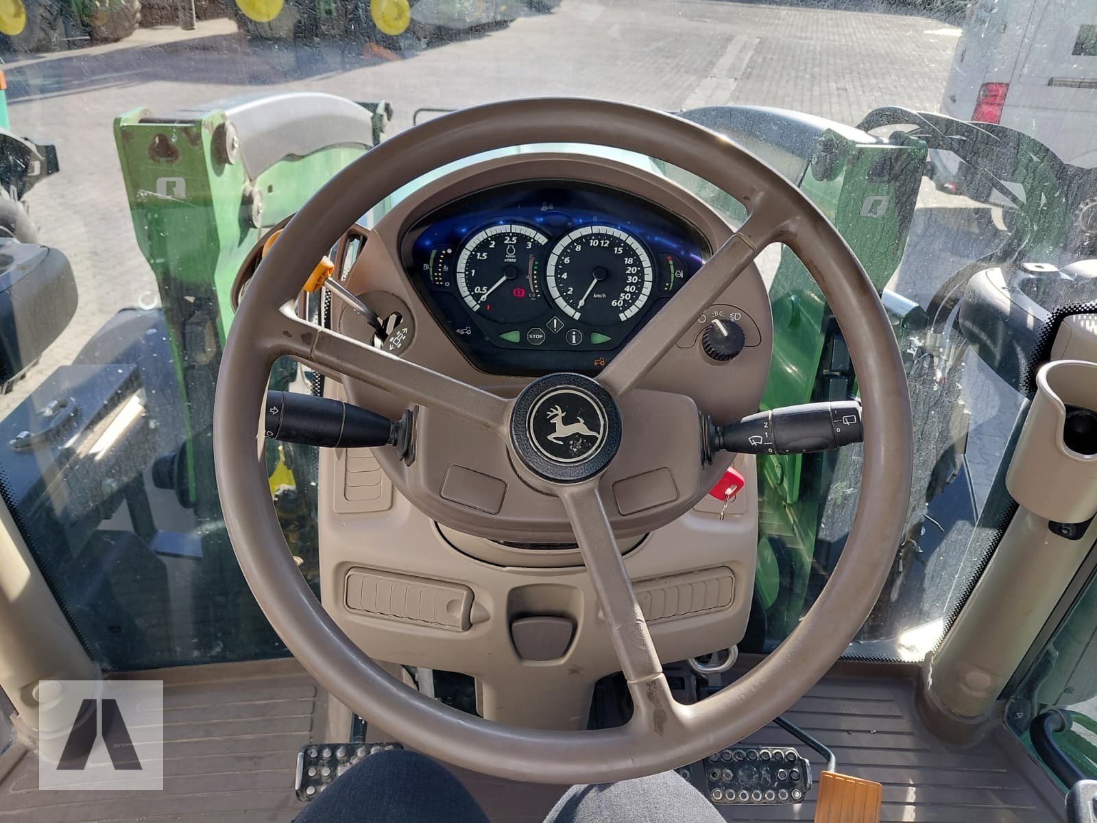 Traktor Türe ait John Deere John Deere 6110R 6110 R AutoQuad EcoPlus, Gebrauchtmaschine içinde Regensburg (resim 11)