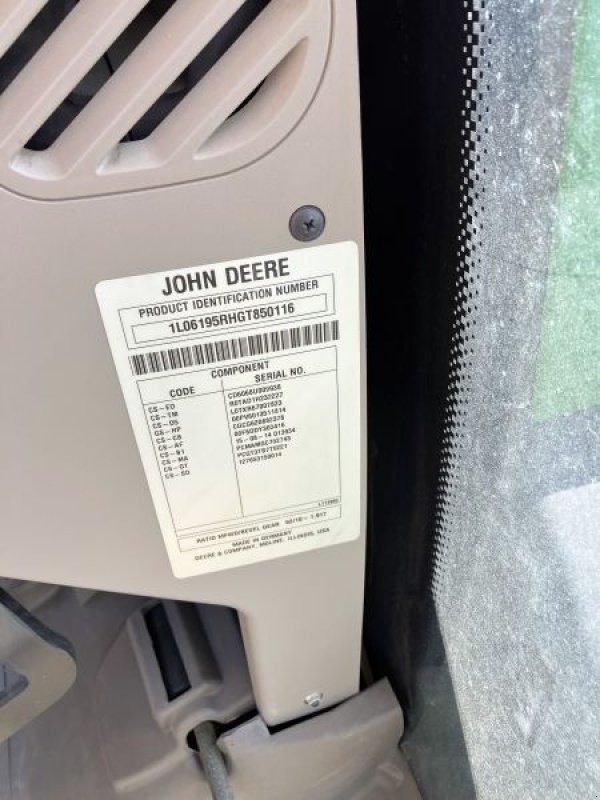 Traktor des Typs John Deere JOHN DEERE 6195R, Gebrauchtmaschine in Grimma (Bild 13)