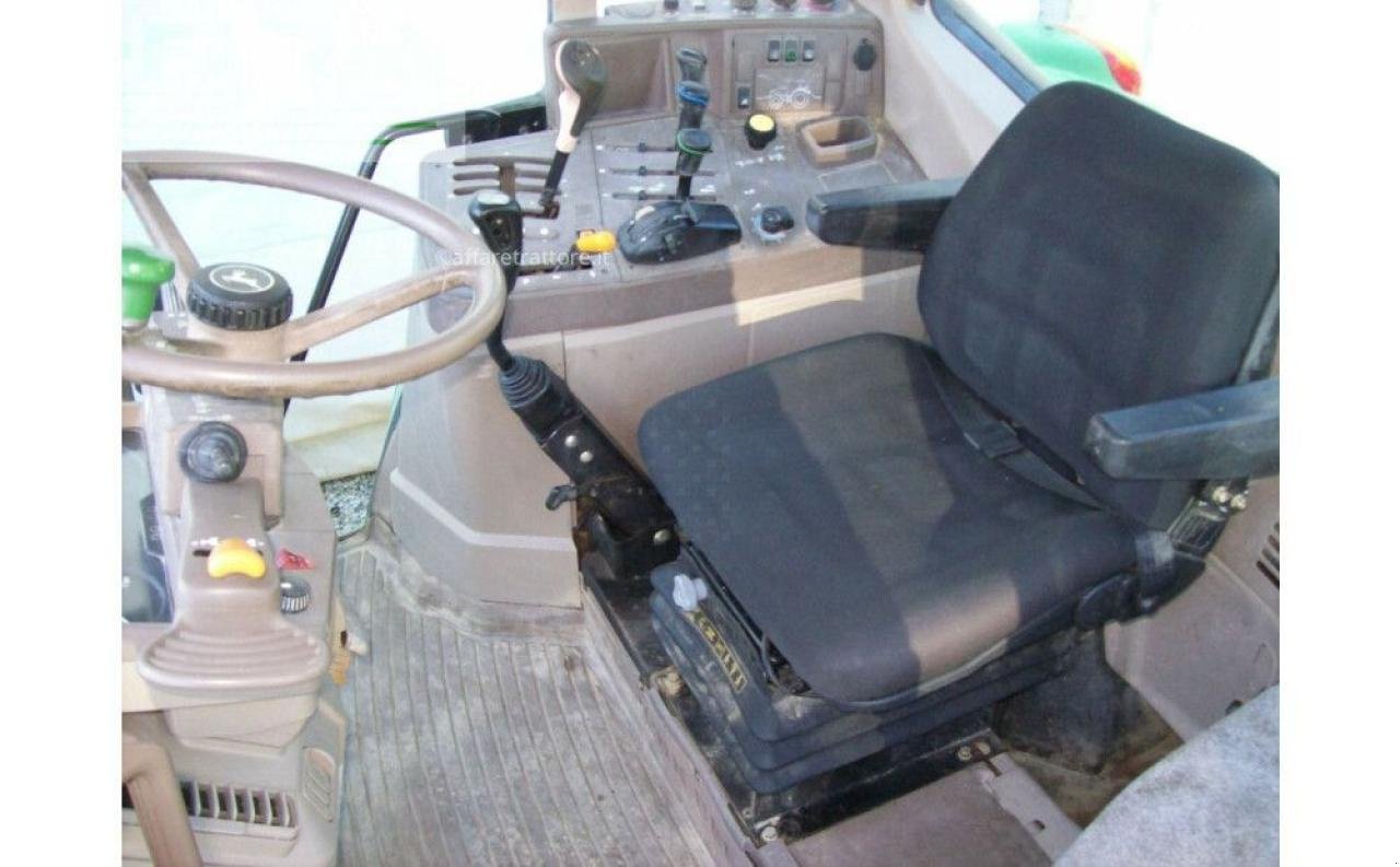 Traktor des Typs John Deere John Deere 6530, Gebrauchtmaschine in Hamburg (Bild 3)