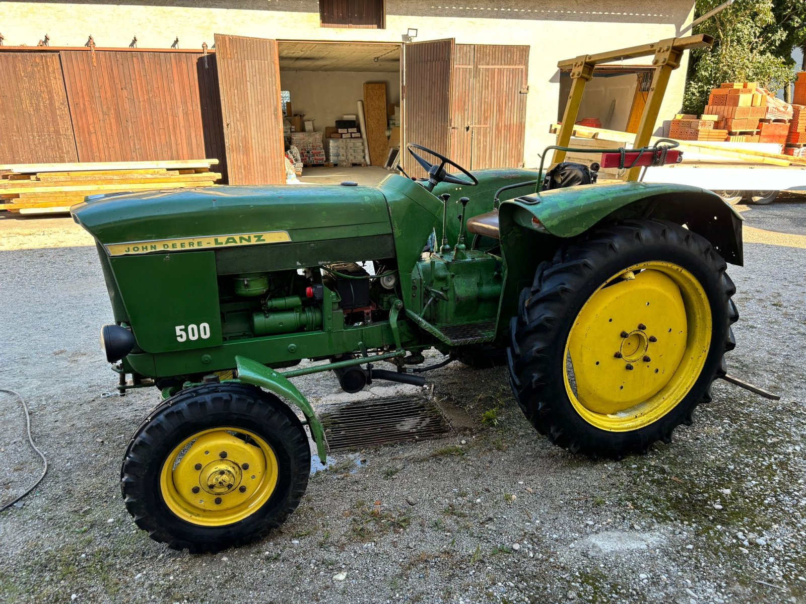 Traktor типа John Deere LANZ 500, Gebrauchtmaschine в Stephansposching (Фотография 1)