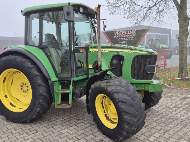 Traktor van het type John Deere SE PQ met Airco, Gebrauchtmaschine in Schoonebeek