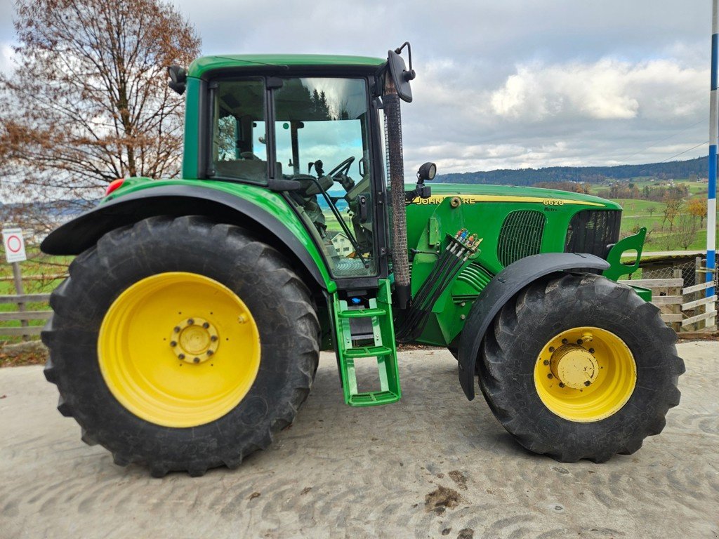 Traktor des Typs John Deere Sonstiges, Gebrauchtmaschine in Ettiswil (Bild 1)