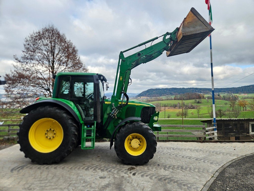 Traktor des Typs John Deere Sonstiges, Gebrauchtmaschine in Ettiswil (Bild 7)