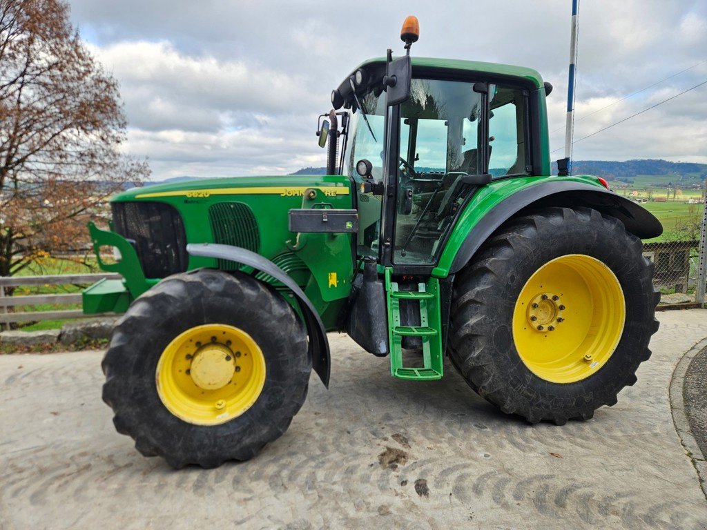 Traktor des Typs John Deere Sonstiges, Gebrauchtmaschine in Ettiswil (Bild 5)