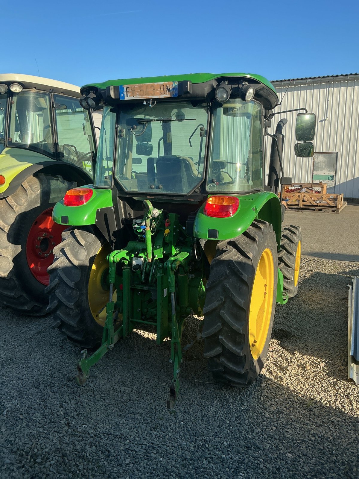 Traktor tipa John Deere TRACTEUR 5075 M, Gebrauchtmaschine u ST CLEMENT DE LA PLACE (Slika 4)