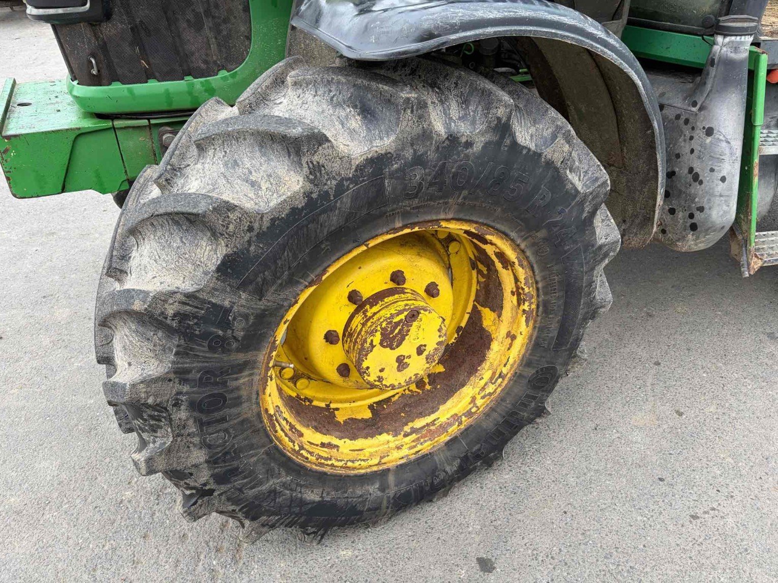 Traktor типа John Deere Tracteur agricole 6020 SE John Deere, Gebrauchtmaschine в SAINT CLAIR SUR ELLE (Фотография 9)