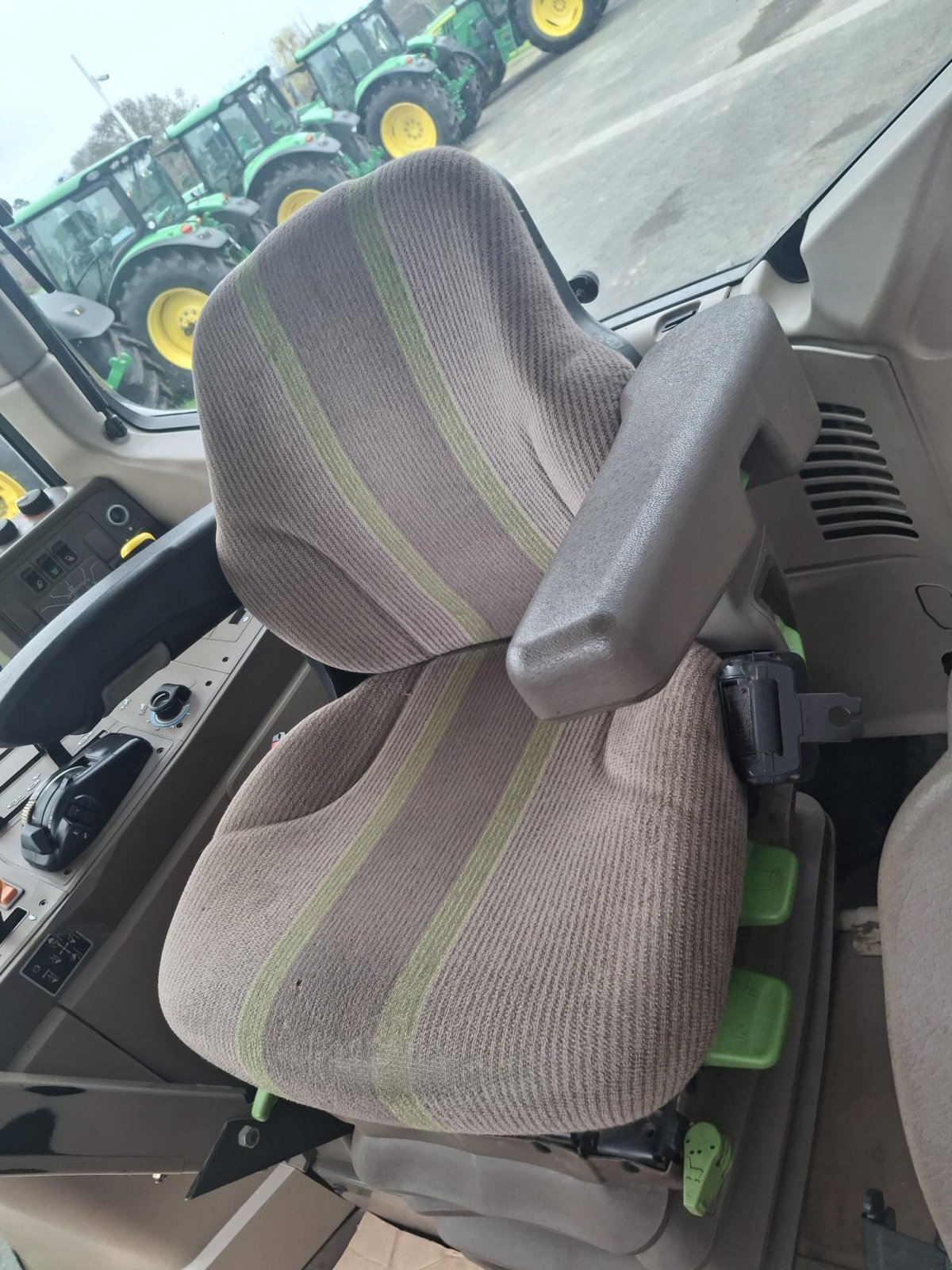 Traktor del tipo John Deere TRACTEUR OCC, Gebrauchtmaschine en Les Touches (Imagen 8)