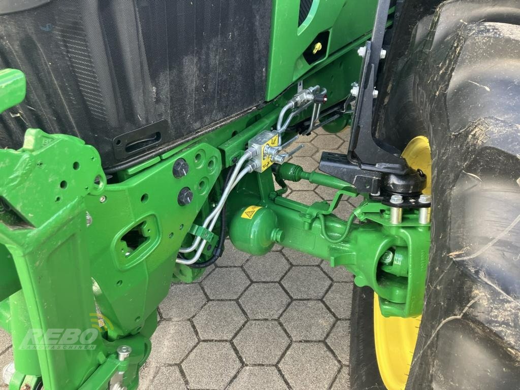 Traktor del tipo John Deere TRAKTOR 6120M MIT KABINE, Gebrauchtmaschine en Albersdorf (Imagen 12)