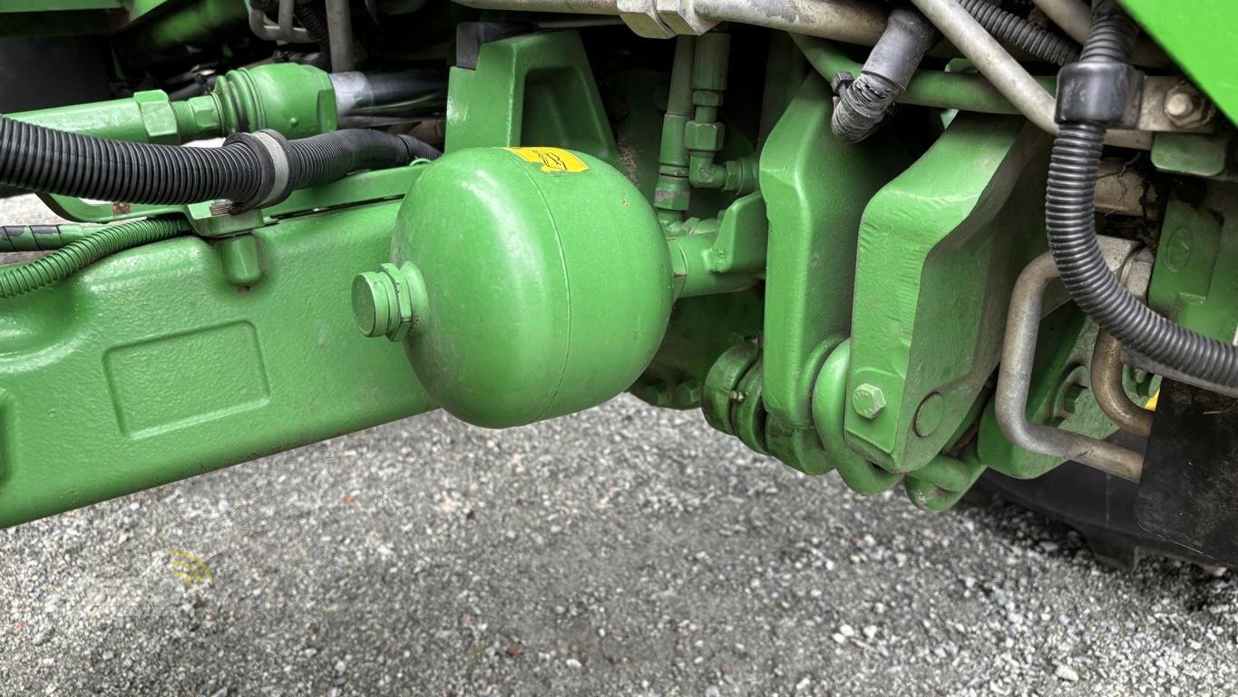 Traktor des Typs John Deere TRAKTOR 6155R, Gebrauchtmaschine in Schwaförden (Bild 8)