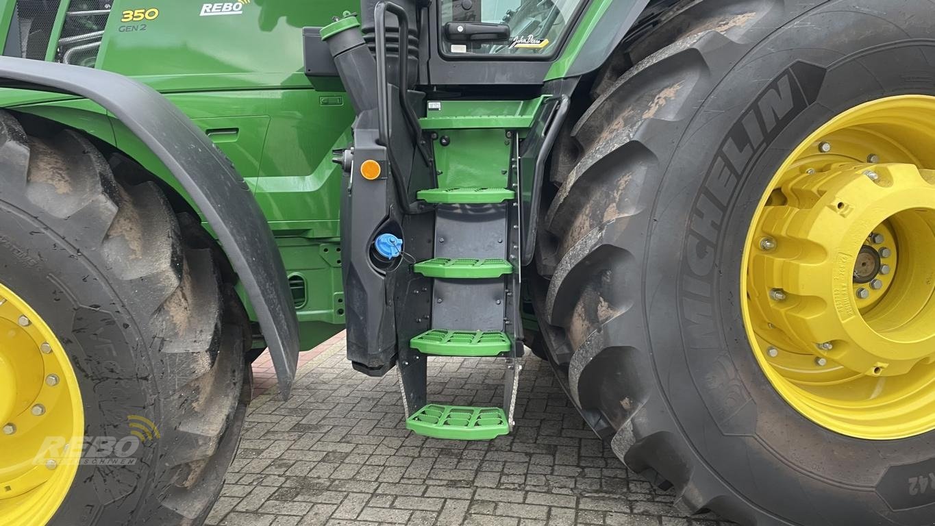 Traktor des Typs John Deere TRAKTOR 7R 350, Neumaschine in Visbek/Rechterfeld (Bild 7)