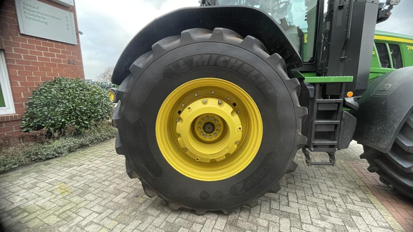 Traktor des Typs John Deere TRAKTOR 7R 350, Neumaschine in Visbek/Rechterfeld (Bild 11)