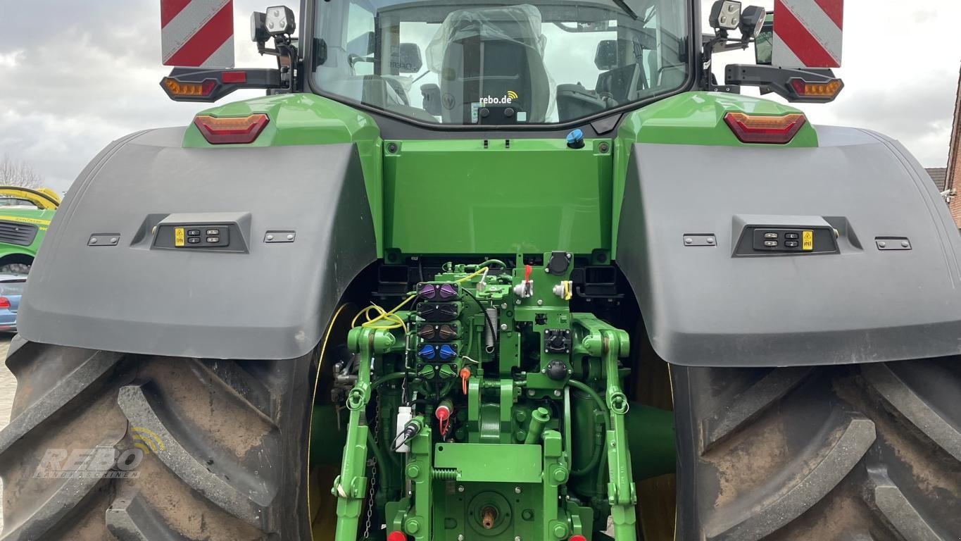 Traktor des Typs John Deere TRAKTOR 7R 350, Neumaschine in Visbek/Rechterfeld (Bild 22)