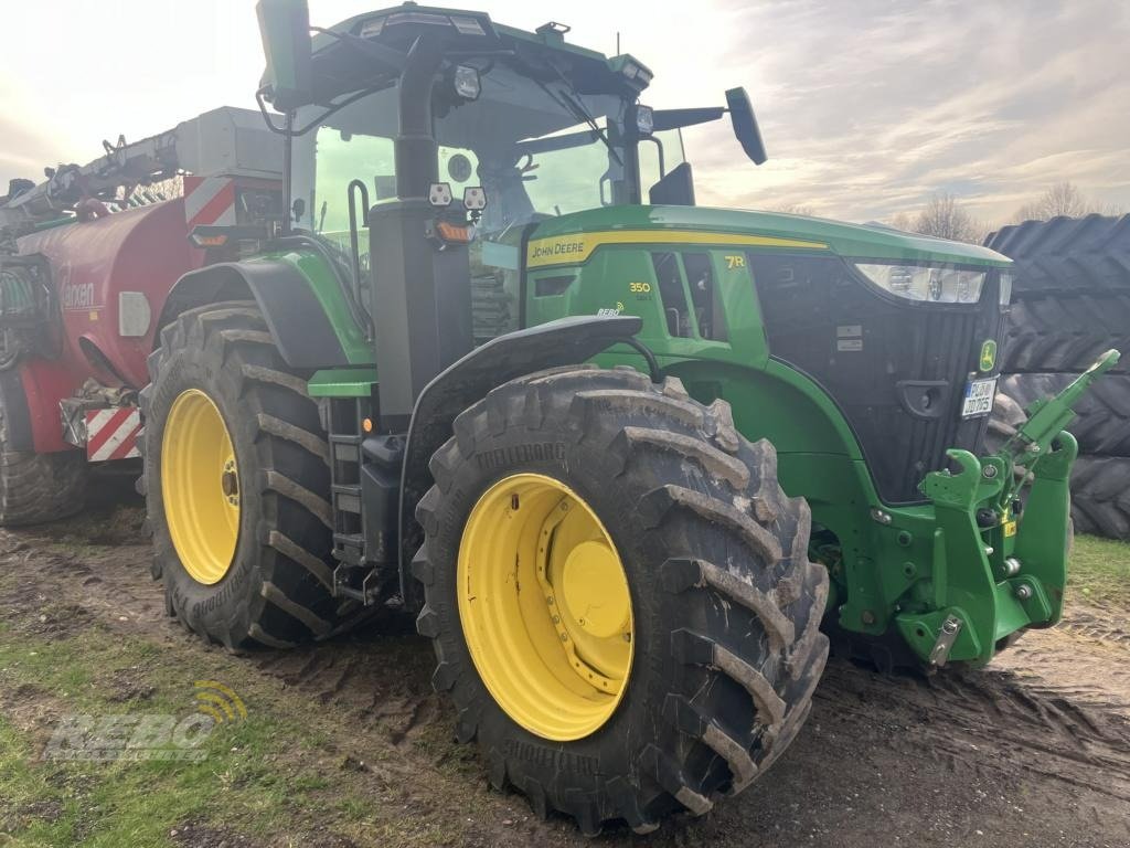 Traktor του τύπου John Deere TRAKTOR 7R 350, Neumaschine σε Lütjenburg (Φωτογραφία 3)