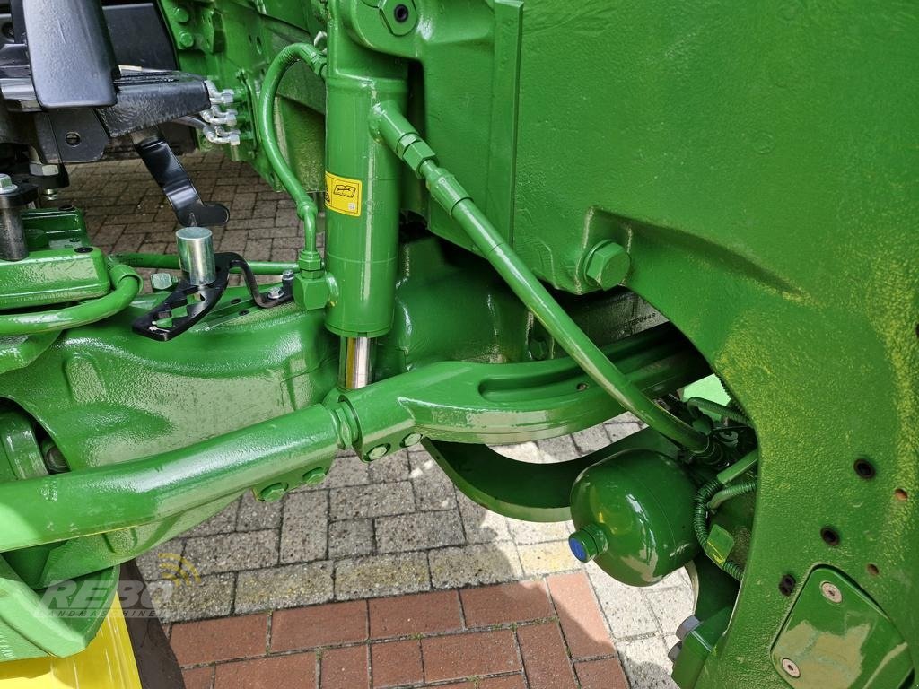 Traktor des Typs John Deere TRAKTOR 7R330, Neumaschine in Visbek/Rechterfeld (Bild 20)