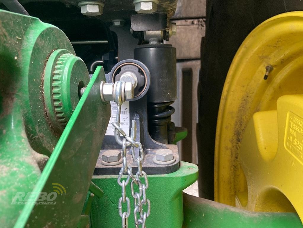 Traktor of the type John Deere TRAKTOR 7R330, Gebrauchtmaschine in Sörup (Picture 9)