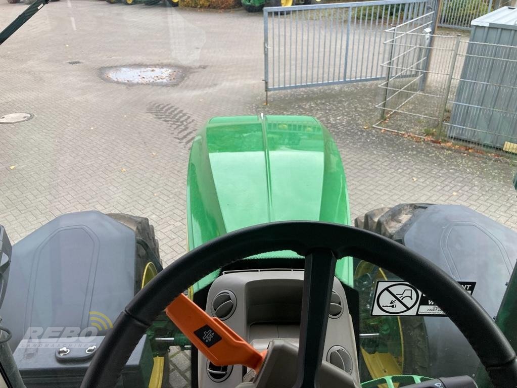 Traktor of the type John Deere TRAKTOR 7R330, Gebrauchtmaschine in Sörup (Picture 22)