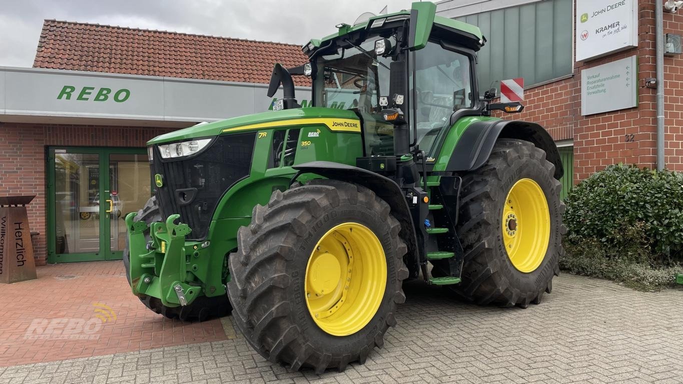 Traktor des Typs John Deere TRAKTOR 7R350, Neumaschine in Aurich (Bild 1)