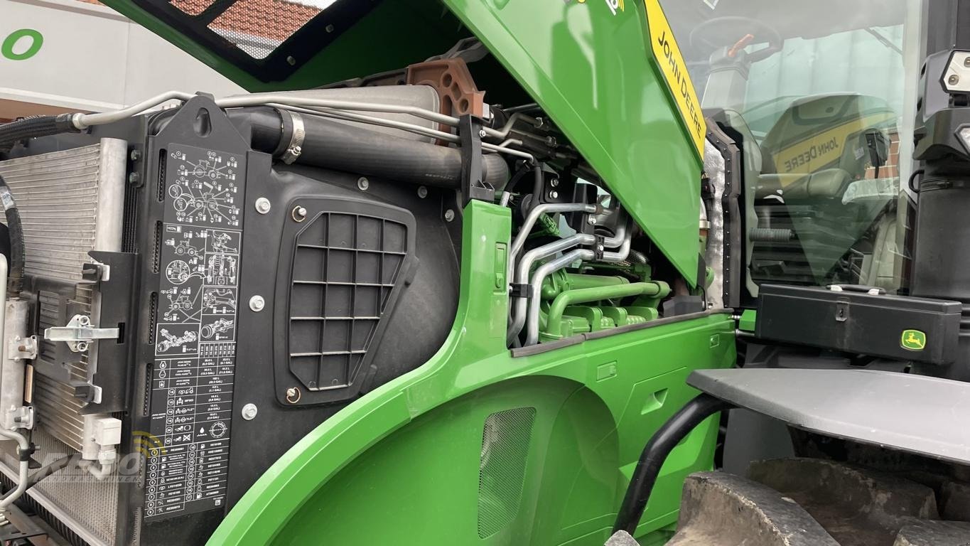 Traktor des Typs John Deere TRAKTOR 7R350, Neumaschine in Aurich (Bild 23)