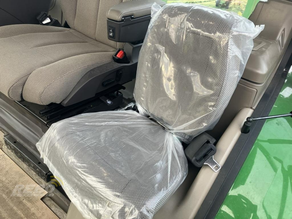 Traktor του τύπου John Deere TRAKTOR 8R 340, Gebrauchtmaschine σε Lütjenburg (Φωτογραφία 13)