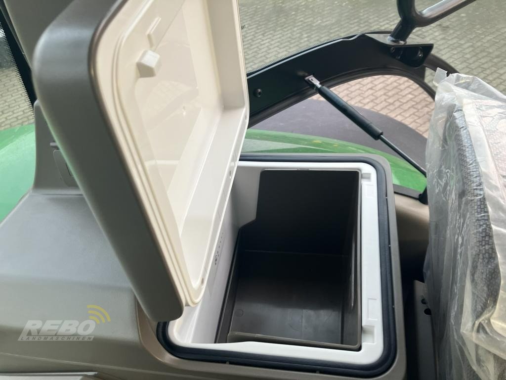 Traktor του τύπου John Deere TRAKTOR 8R 340, Gebrauchtmaschine σε Lütjenburg (Φωτογραφία 22)