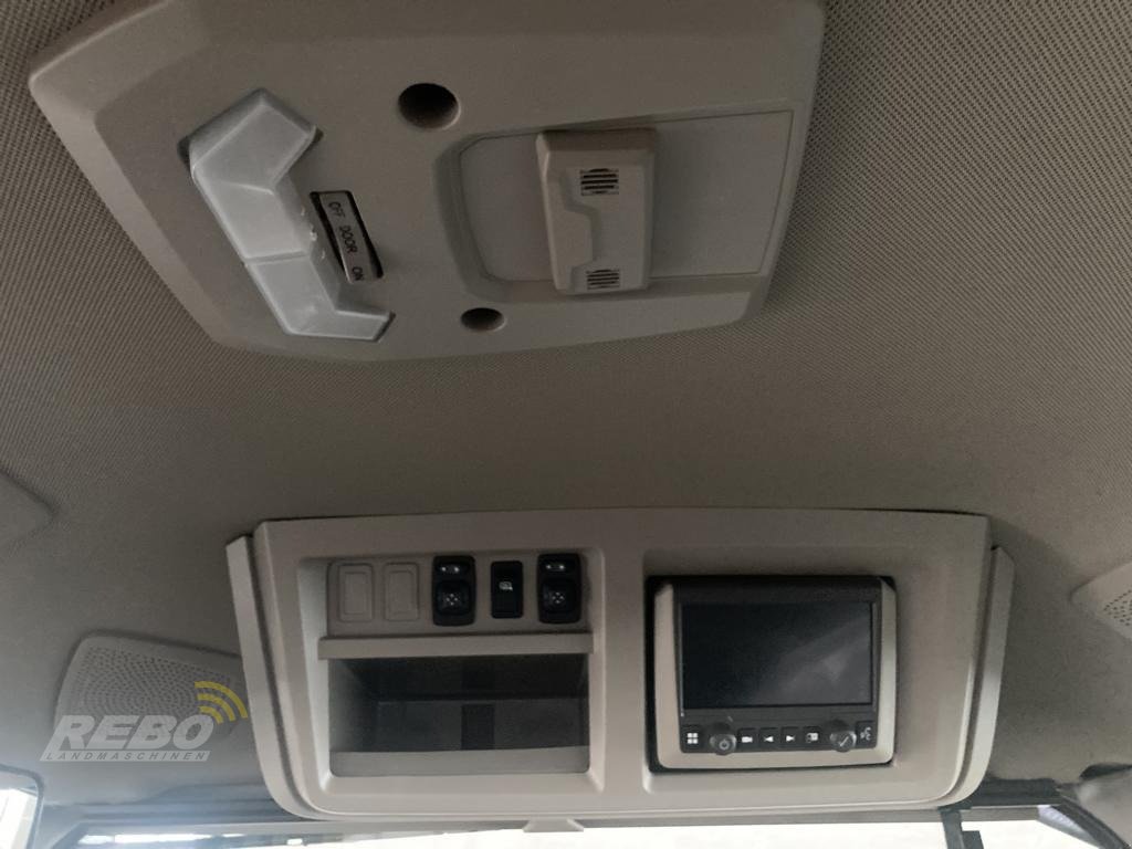 Traktor des Typs John Deere TRAKTOR 8R370, Neumaschine in Lütjenburg (Bild 17)