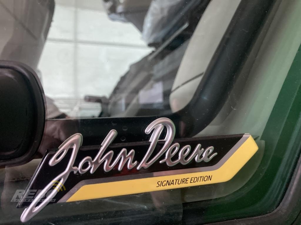 Traktor des Typs John Deere TRAKTOR 8R370, Neumaschine in Lütjenburg (Bild 19)