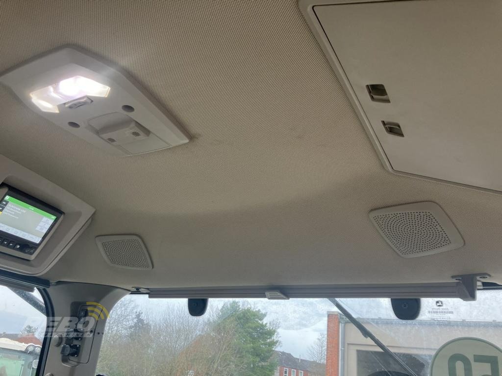 Traktor des Typs John Deere TRAKTOR 8R410, Neumaschine in Visbek/Rechterfeld (Bild 14)